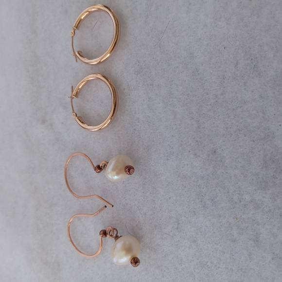 Earrings Set - Picture 1 of 4